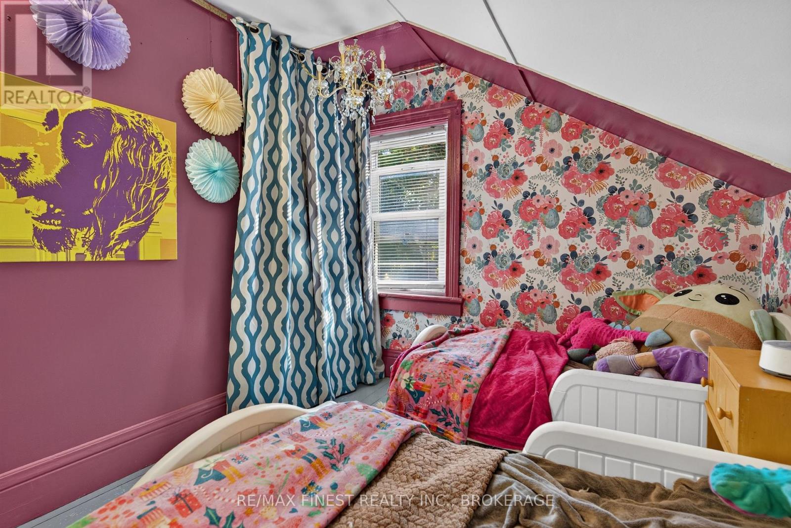 387 NELSON STREET - Image 35