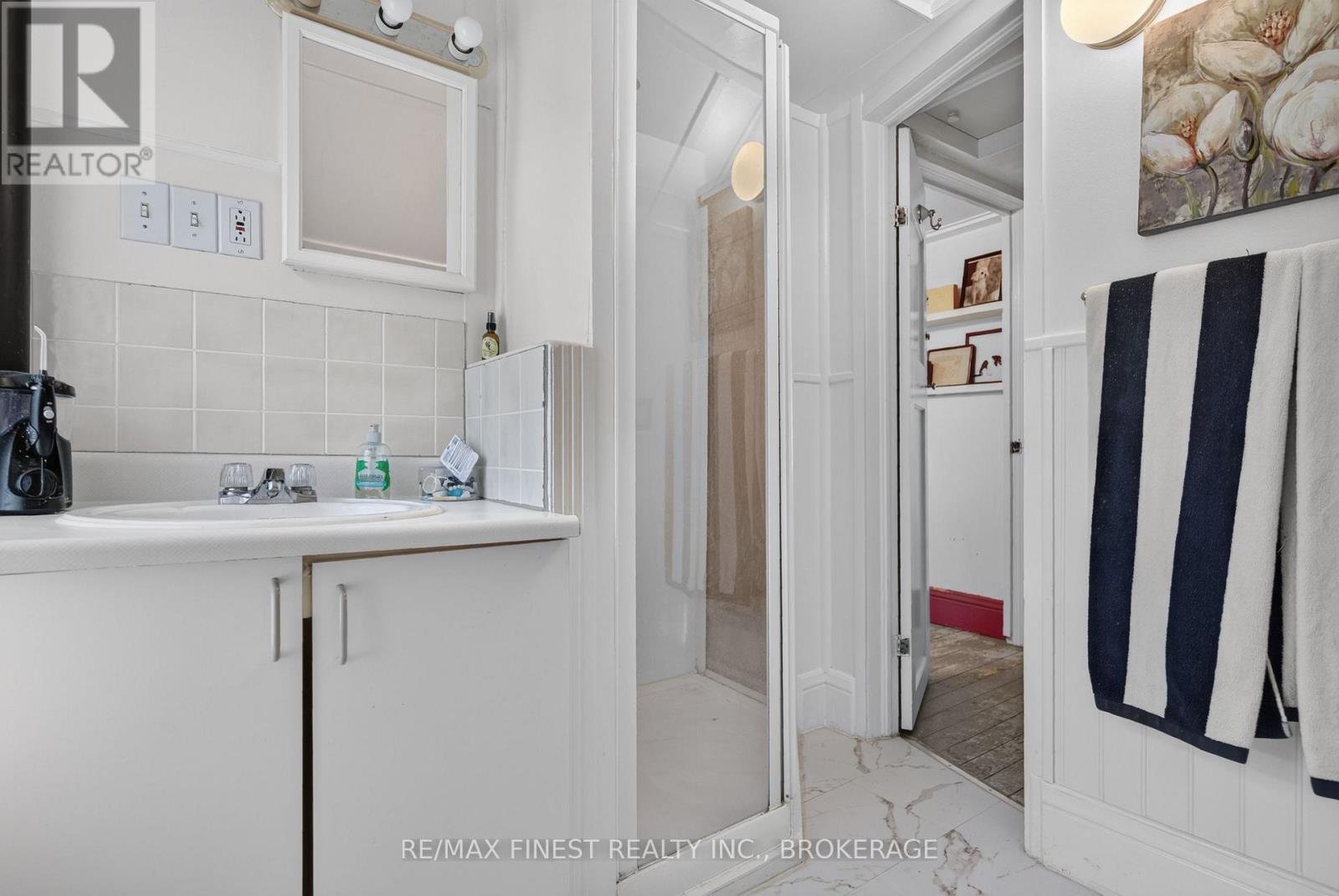 387 NELSON STREET - Image 39