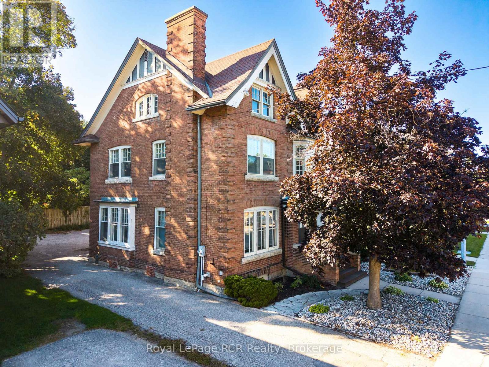 MAIN FLOOR - 912 2ND AVENUE W, Owen Sound — photo 2