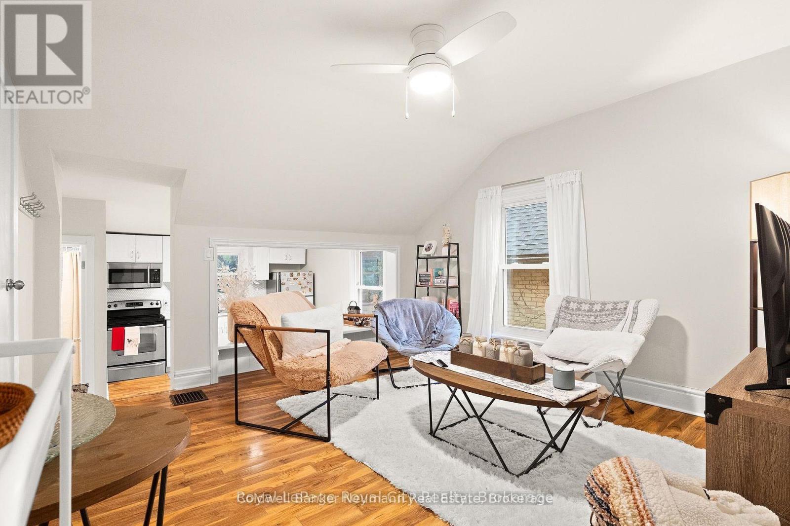 A - 12 FOSTER AVENUE, Guelph (Downtown) — photo 4