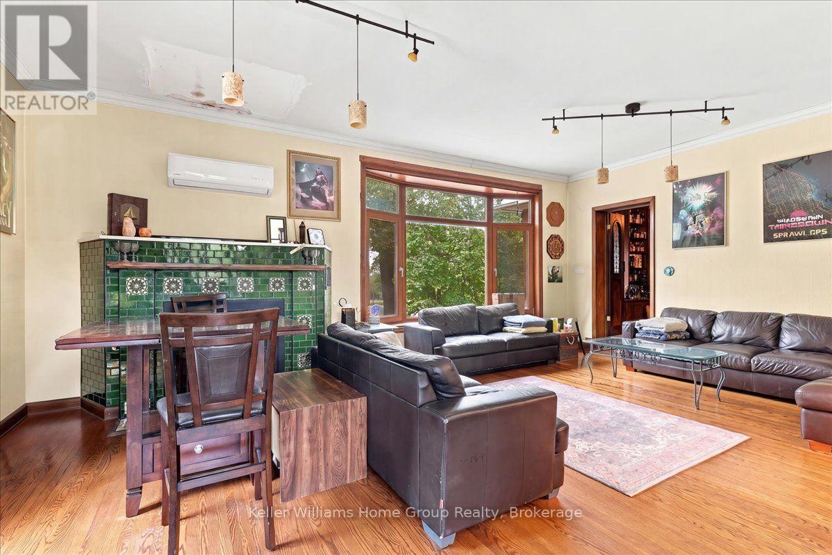 401 LAUREL STREET, Cambridge — photo 13