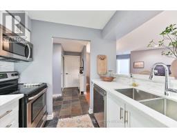 406 - 1750 Bayview Avenue, Toronto, ON M4G4H6 Photo 12