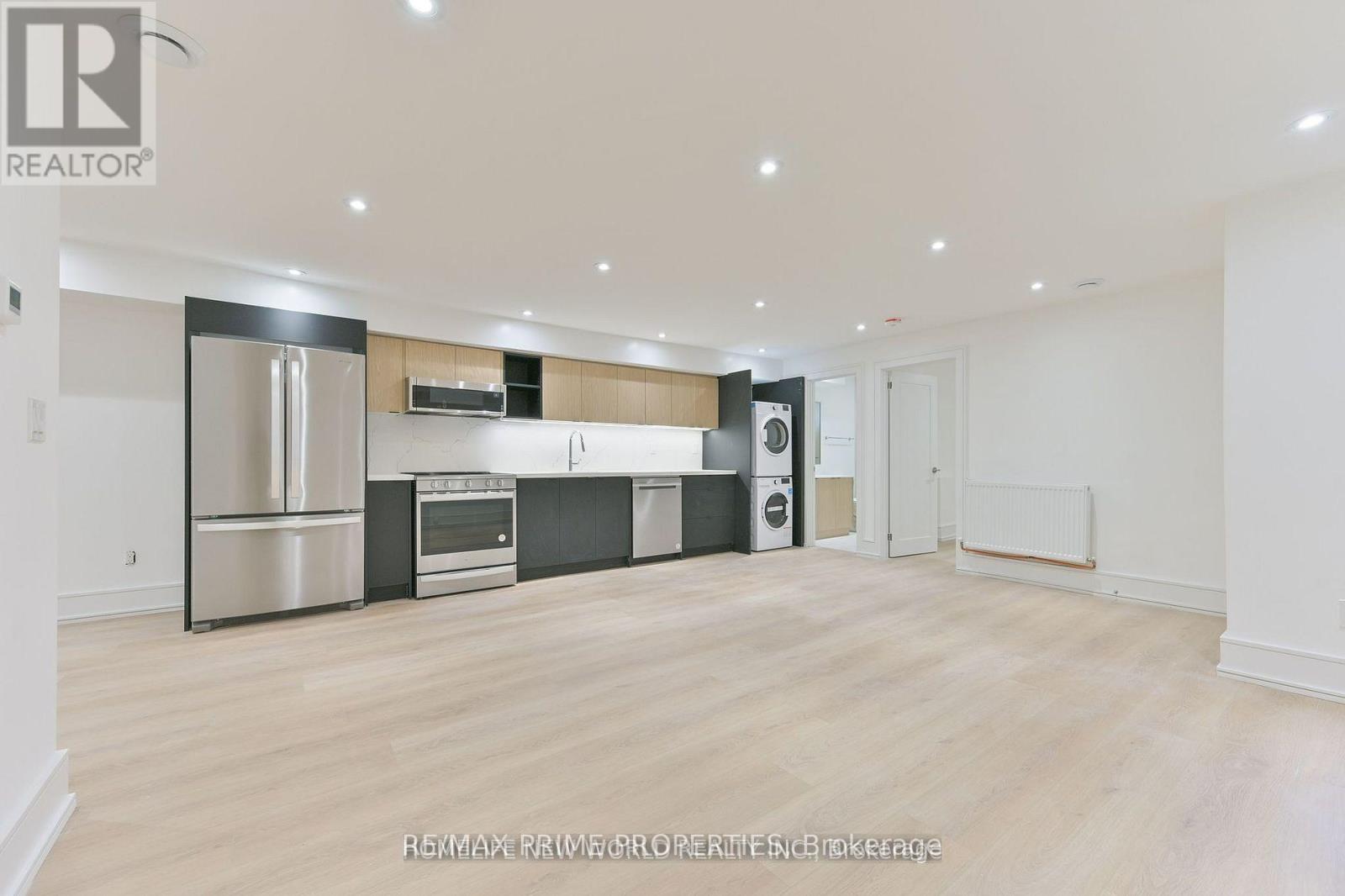 LOWER - 995 DUFFERIN STREET, Toronto (Dufferin Grove) — photo 11