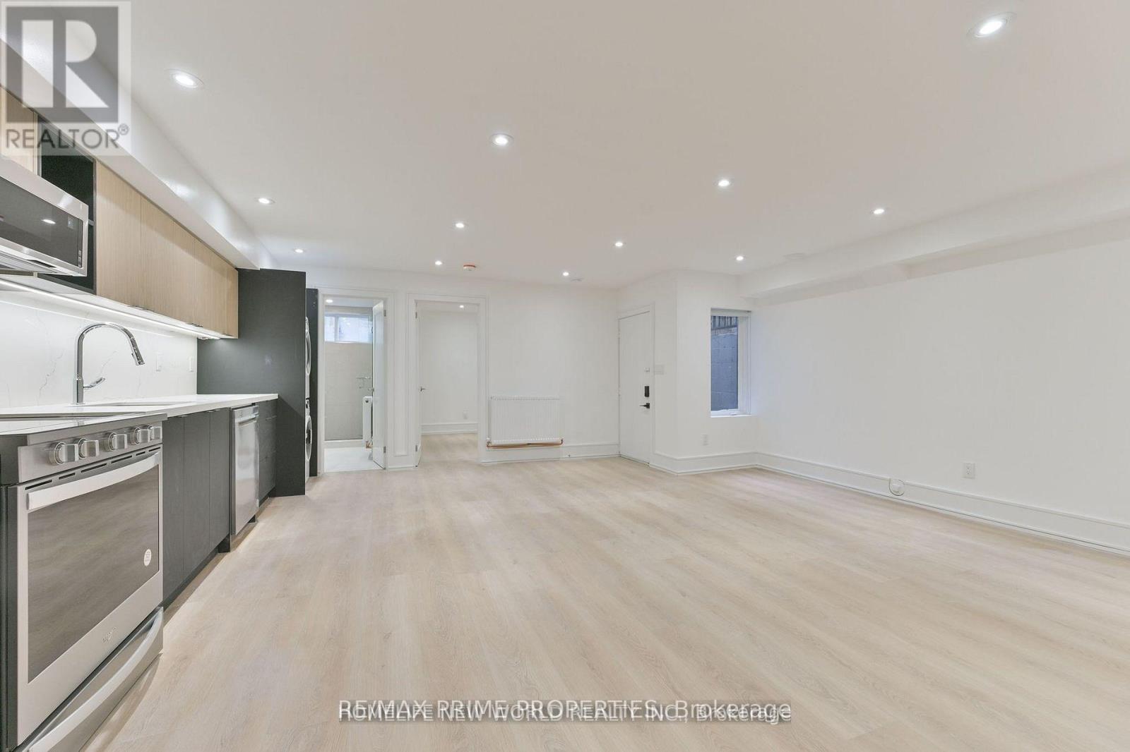 LOWER - 995 DUFFERIN STREET, Toronto (Dufferin Grove) — photo 3