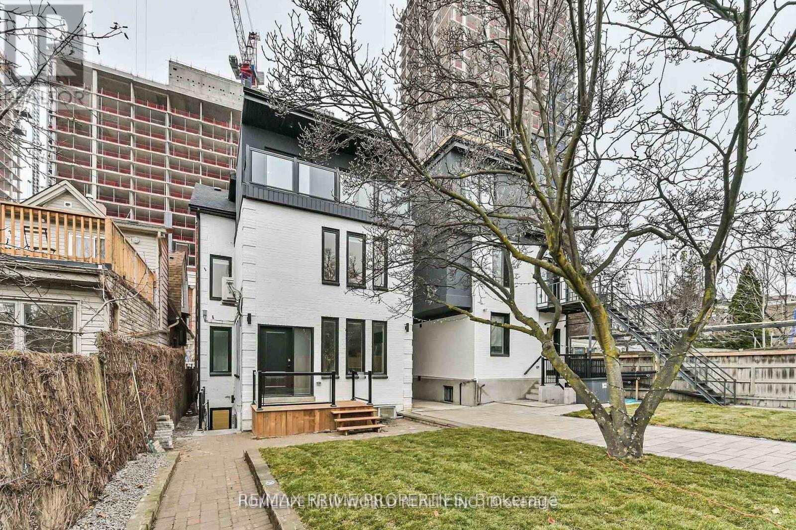 LOWER - 995 DUFFERIN STREET, Toronto (Dufferin Grove) — photo 6