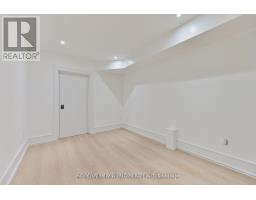 Lower - 995 Dufferin Street, Toronto, ON M6H4B2 Photo 9