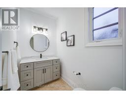125 Kingsdale Avenue, Toronto, ON M2N3W5 Photo 17
