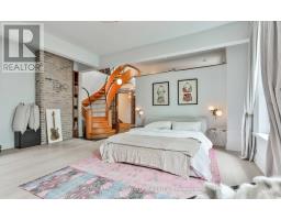 4 Wellesley Place, Toronto, ON M4Y2K4 Photo 27