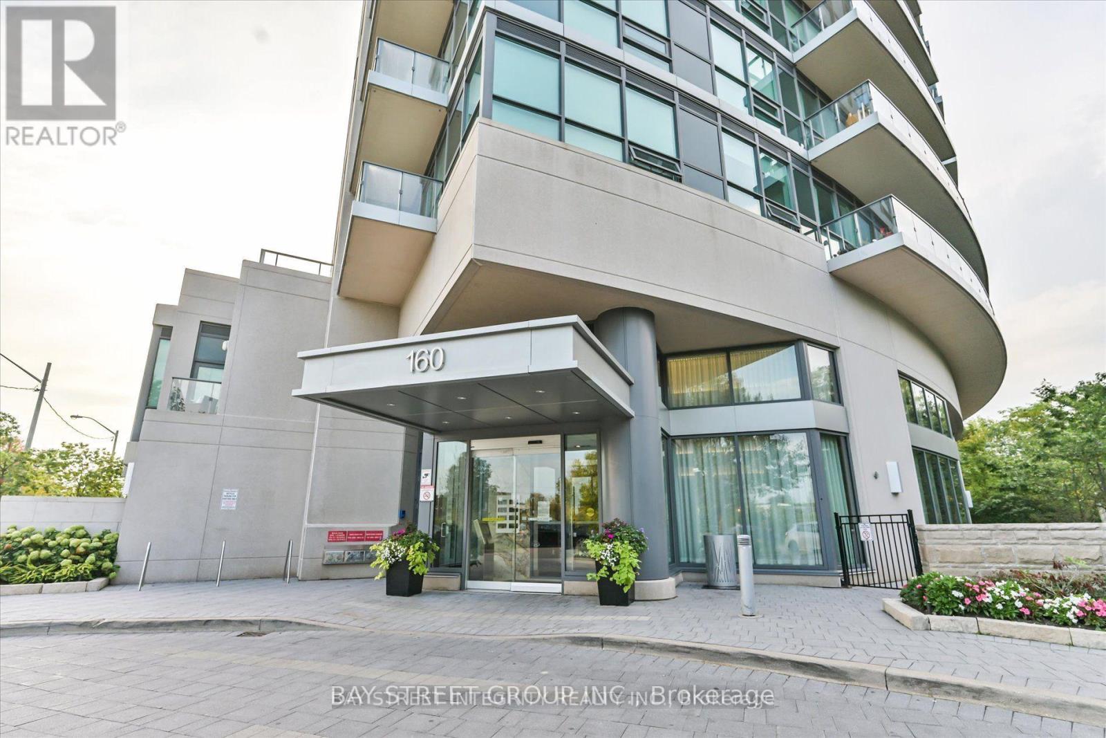 Photo of 160 Vanderhoof Avenue