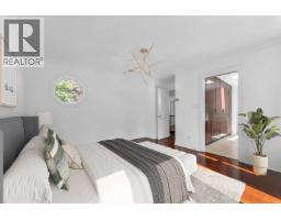 425 Tempe Crescent, North Vancouver, BC V7N1E7 Photo 18