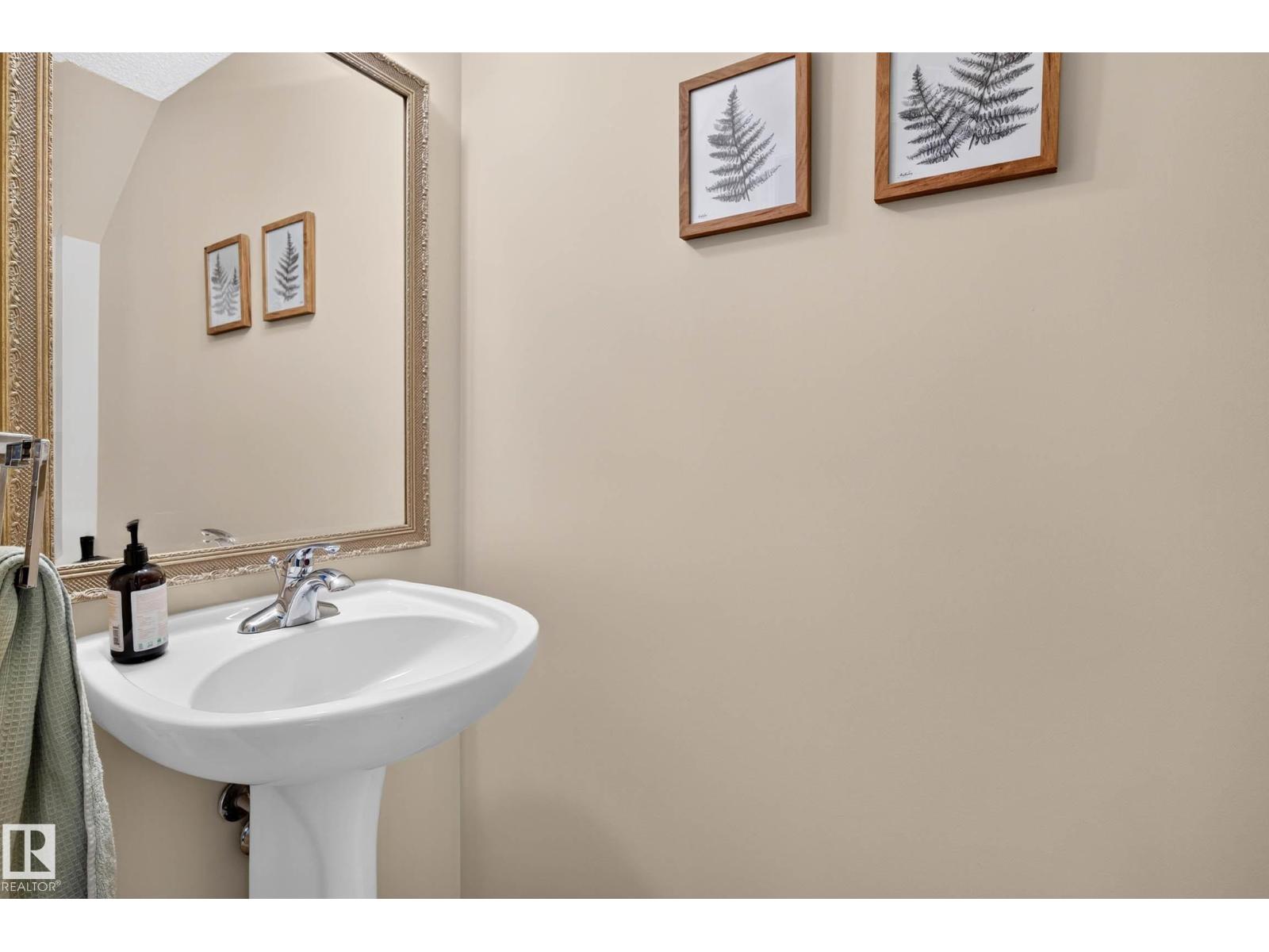 #20 465 HEMINGWAY RD NW - Image 17