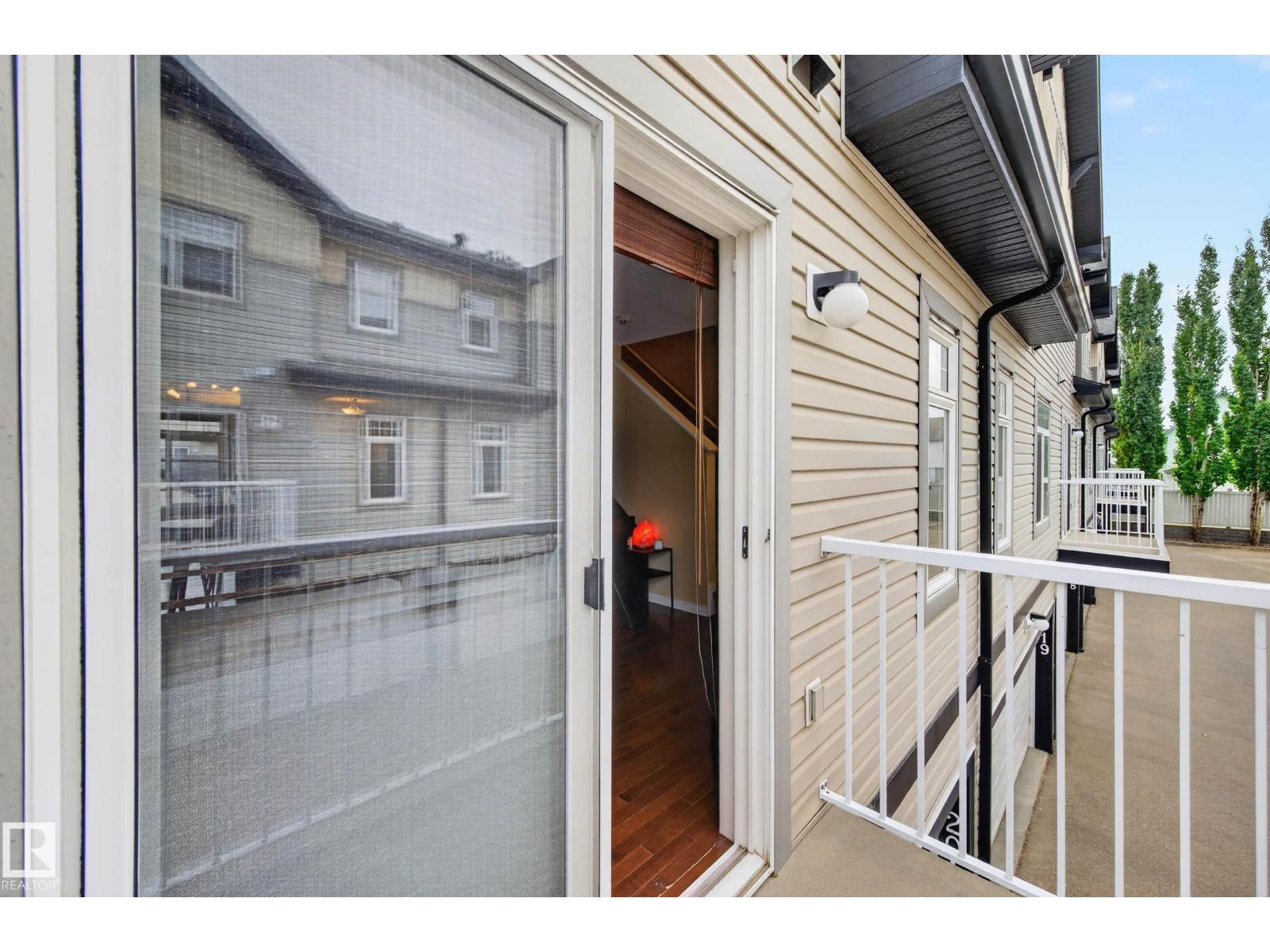 #20 465 HEMINGWAY RD NW - 20