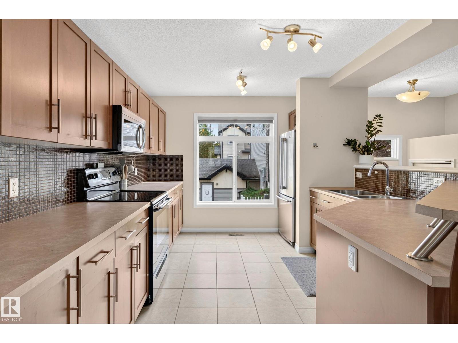#20 465 HEMINGWAY RD NW - 7