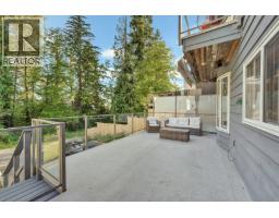 425 Tempe Crescent, North Vancouver, BC V7N1E7 Photo 21