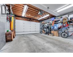 425 Tempe Crescent, North Vancouver, BC V7N1E7 Photo 30