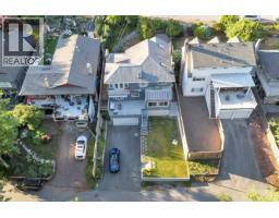 425 Tempe Crescent, North Vancouver, BC V7N1E7 Photo 29