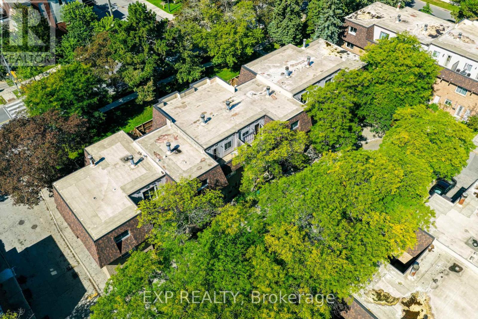 #8 275 MANSE ROAD - Image 34