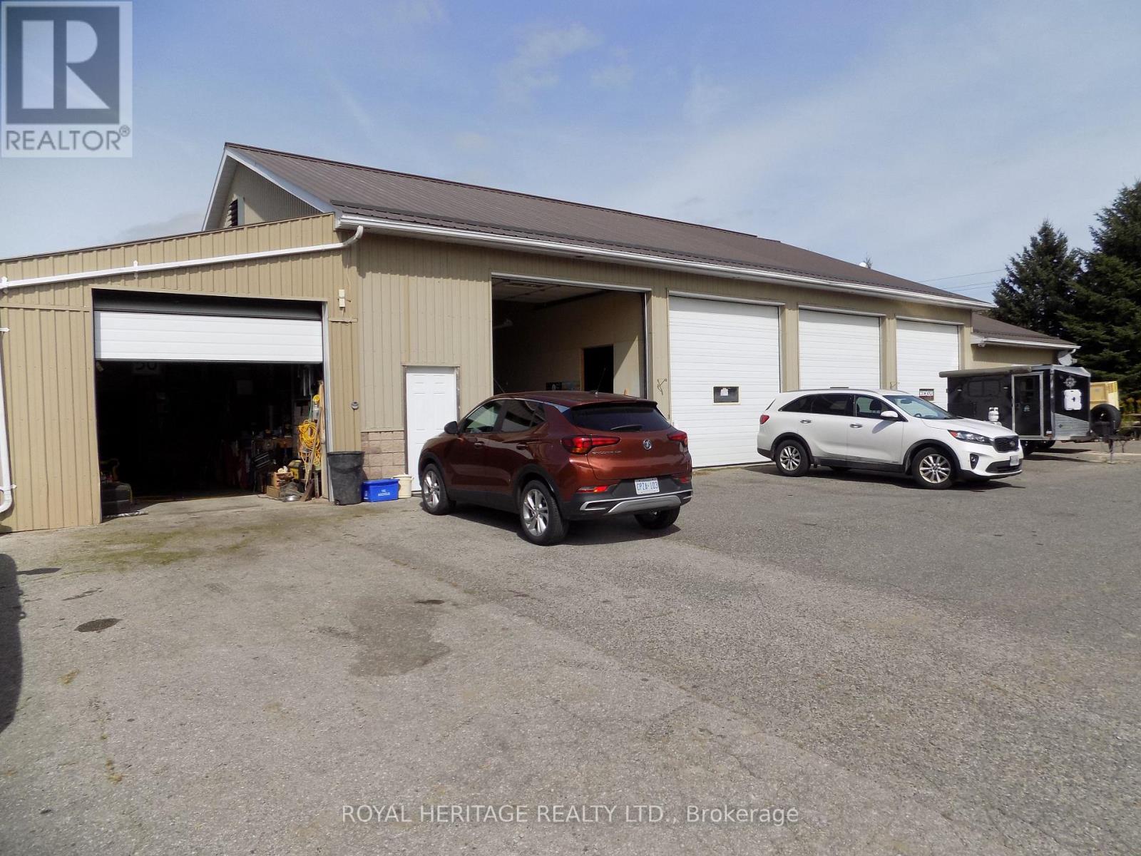 4250 SIMCOE STREET N - 16