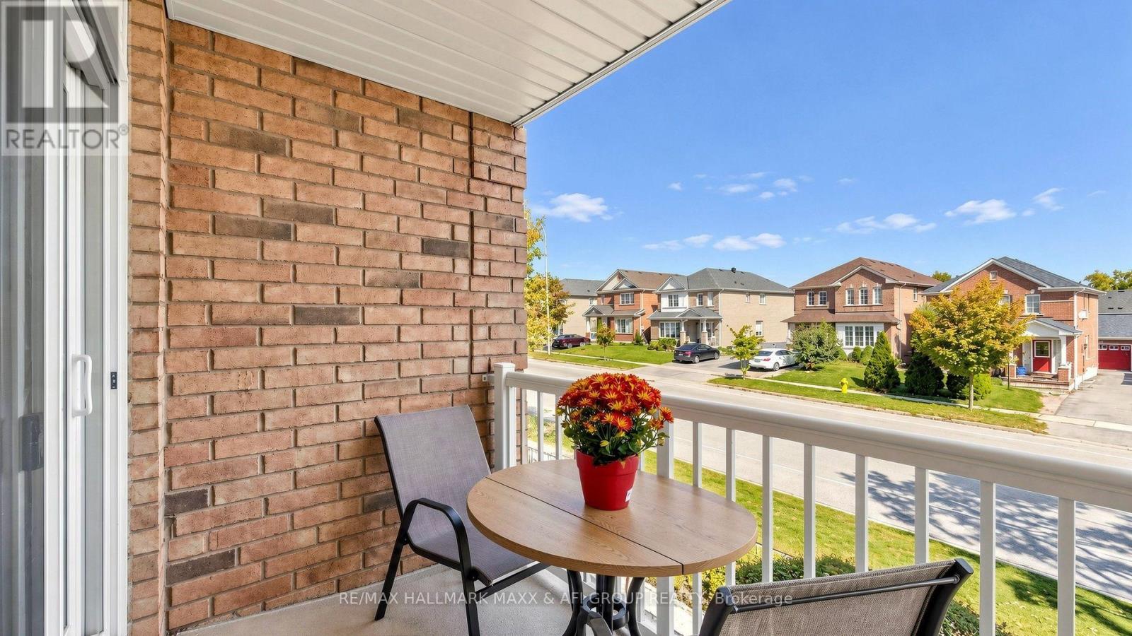 #2 92 PETRA WAY - 45