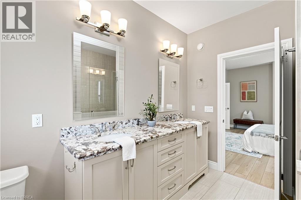 #4 30 CEDAR Street - Image 15