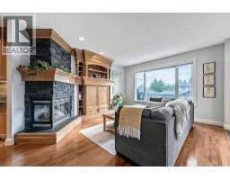 4pc Bathroom - 2222 26 Street Sw, Calgary, AB T3E2A5 Photo 14