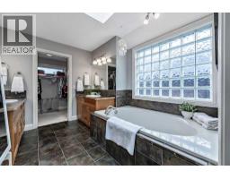 2222 26 Street Sw, Calgary, AB T3E2A5 Photo 24
