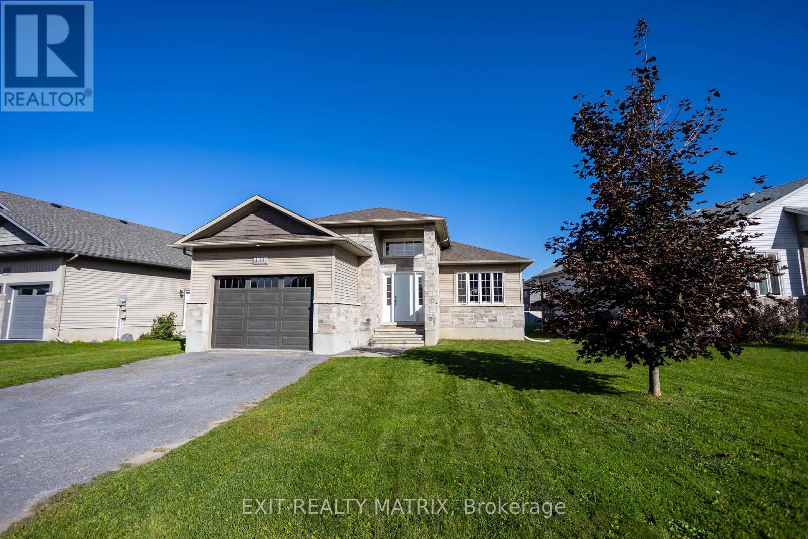 111 YORK CROSSING - 2