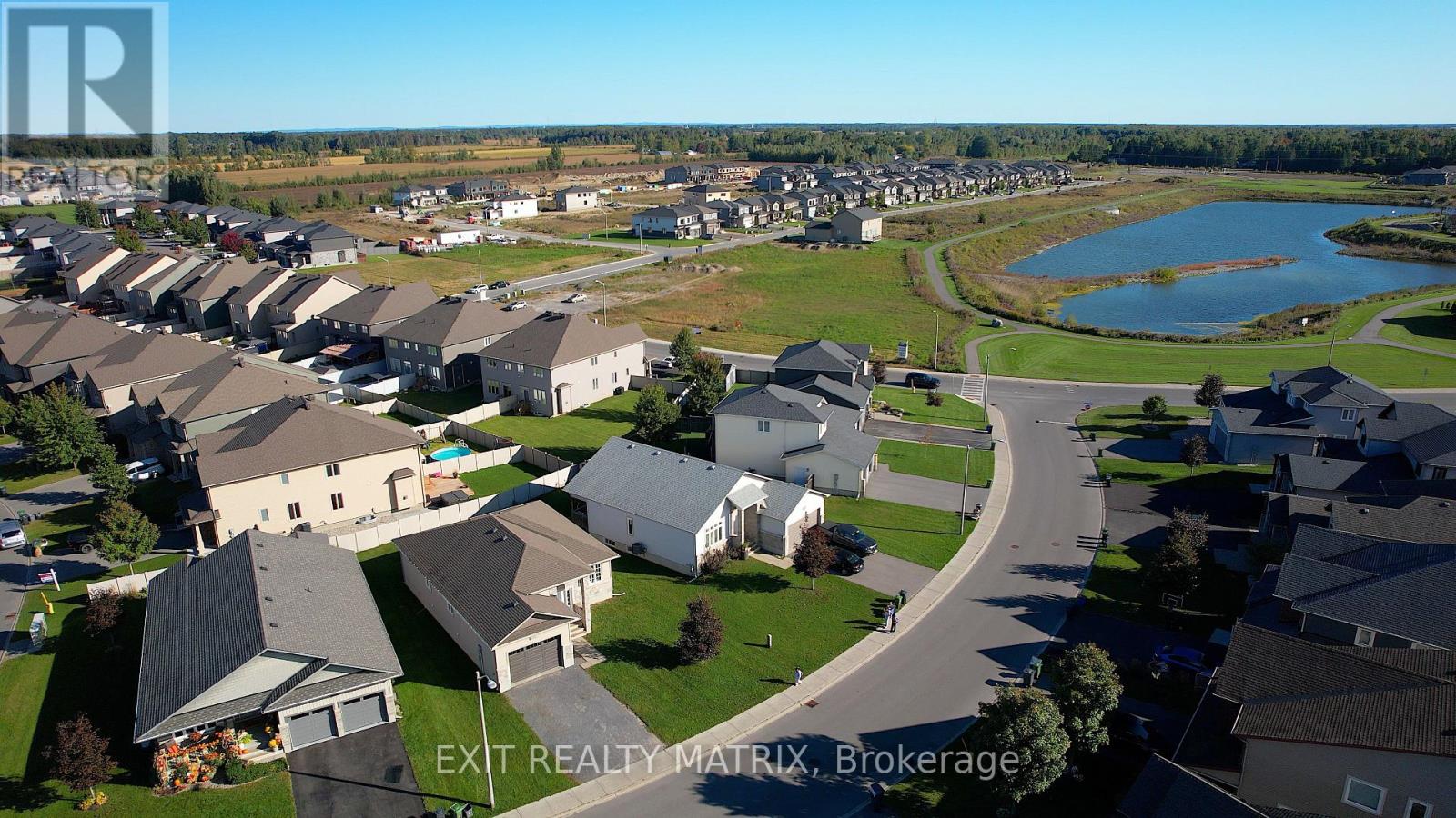 111 YORK CROSSING - 35