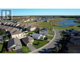 111 York Crossing, Russell, ON K4R0C5 Photo 35