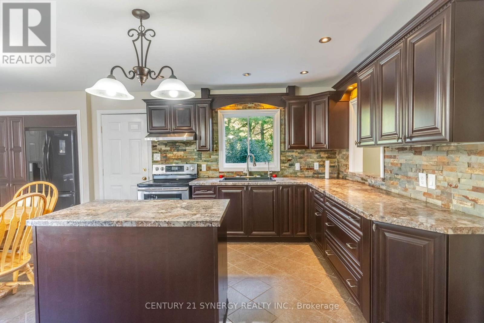 20 INVERNESS AVENUE - Image 3