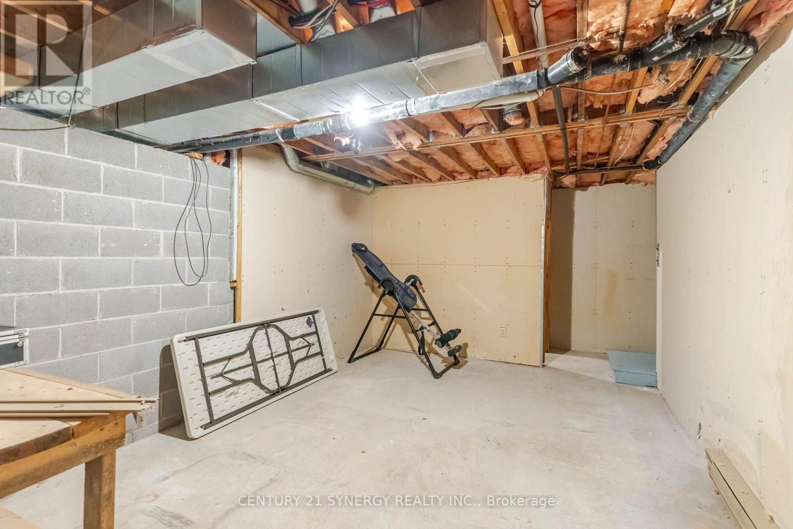 20 INVERNESS AVENUE - Image 32