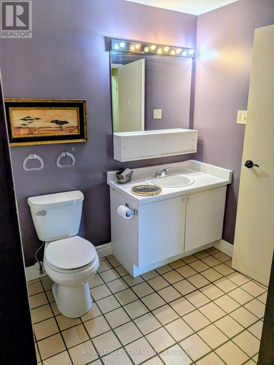 #611 960 TERON ROAD - 21