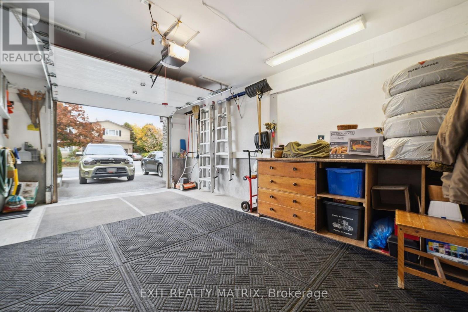 1866 LENESTER AVENUE - Image 21