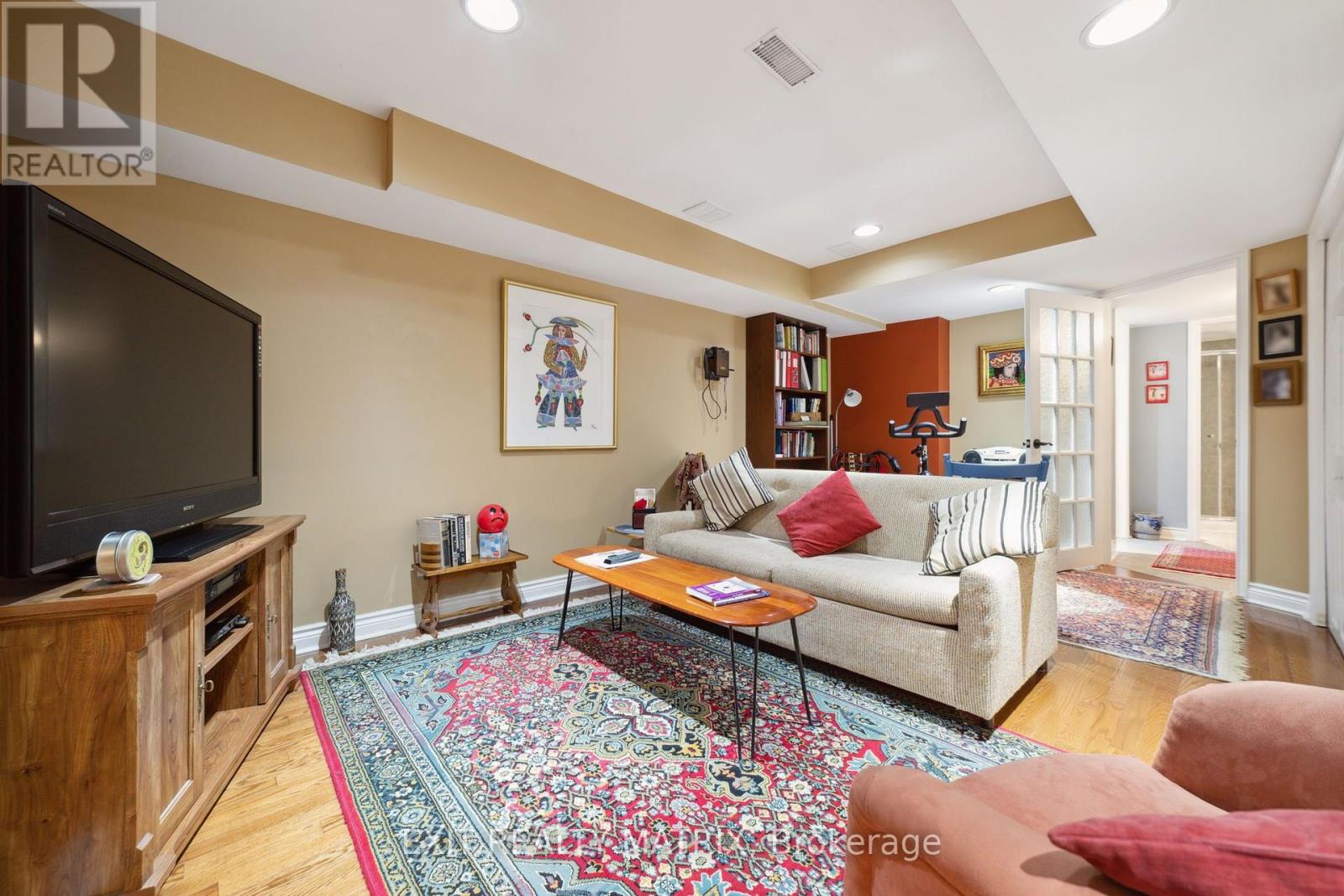 1866 LENESTER AVENUE - Image 22