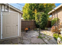 1866 Lenester Avenue, Ottawa, ON K2A3W8 Photo 32