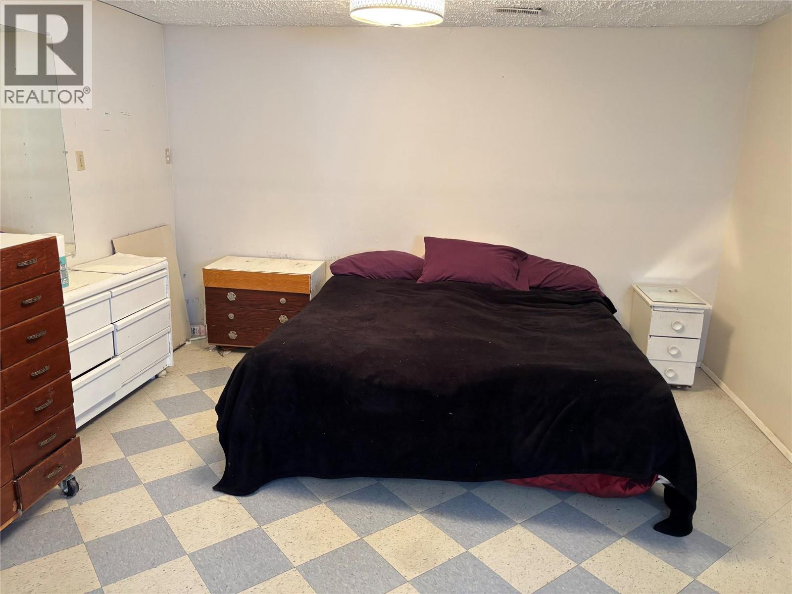 838 McKenzie Road - Image 38
