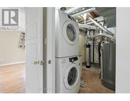 32 Henderson Drive, Aurora, ON L4G3L2 Photo 25