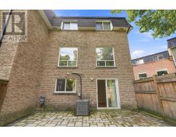 32 Henderson Drive, Aurora, ON L4G3L2 Photo 44