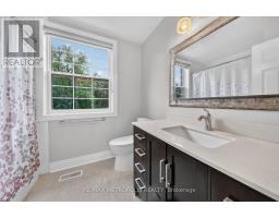 1 Island Lake Drive, Whitchurch Stouffville, ON L4A3G7 Photo 31