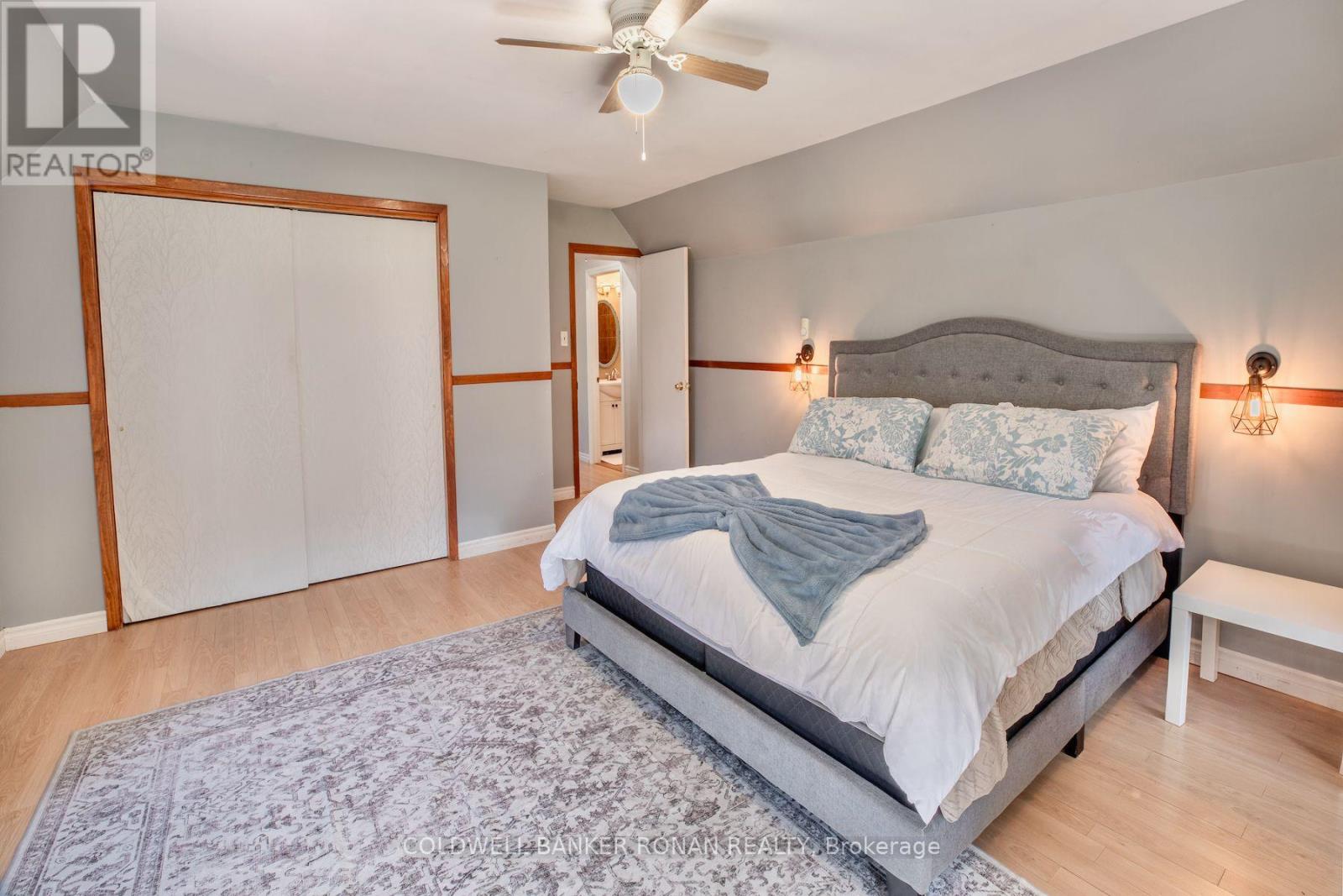 8121 MAIN STREET - Image 17