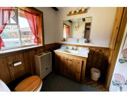 15370 Highway 31 Highway, Poplar Creek, BC V0G1N0 Photo 78