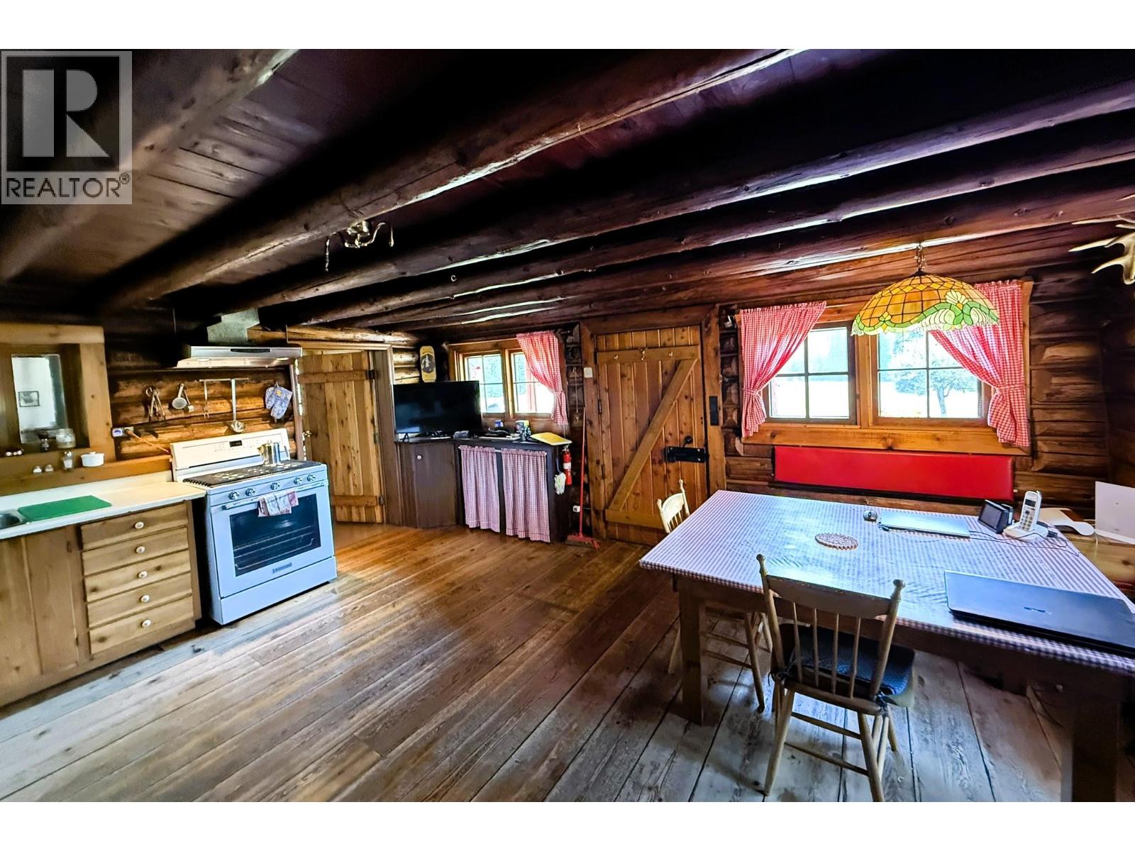 15370 Highway 31 Highway - 54