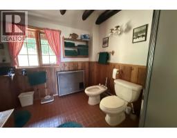 15370 Highway 31 Highway, Poplar Creek, BC V0G1N0 Photo 67