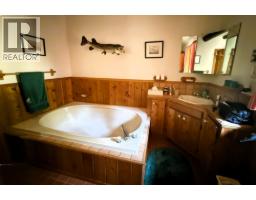 15370 Highway 31 Highway, Poplar Creek, BC V0G1N0 Photo 72