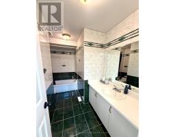 227 Hickling Trail, Barrie, ON L4M5W6 Photo 22