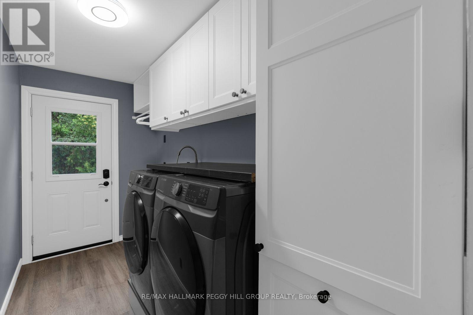 1387 OLD BARRIE ROAD W - Image 12