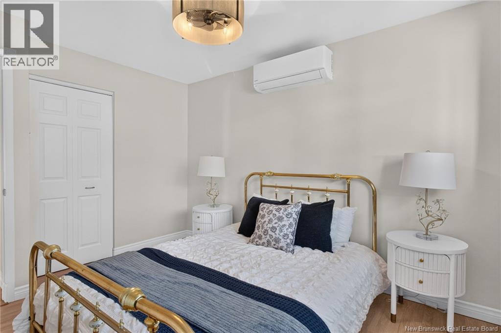 22 Ashburn Avenue - Image 30