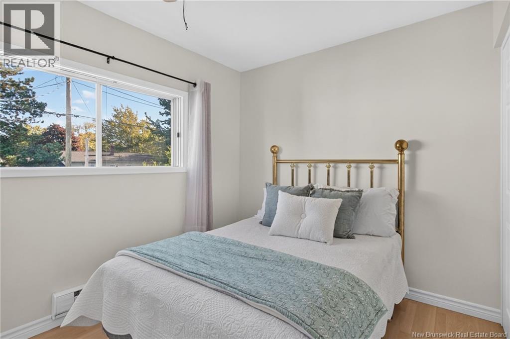 22 Ashburn Avenue - Image 31
