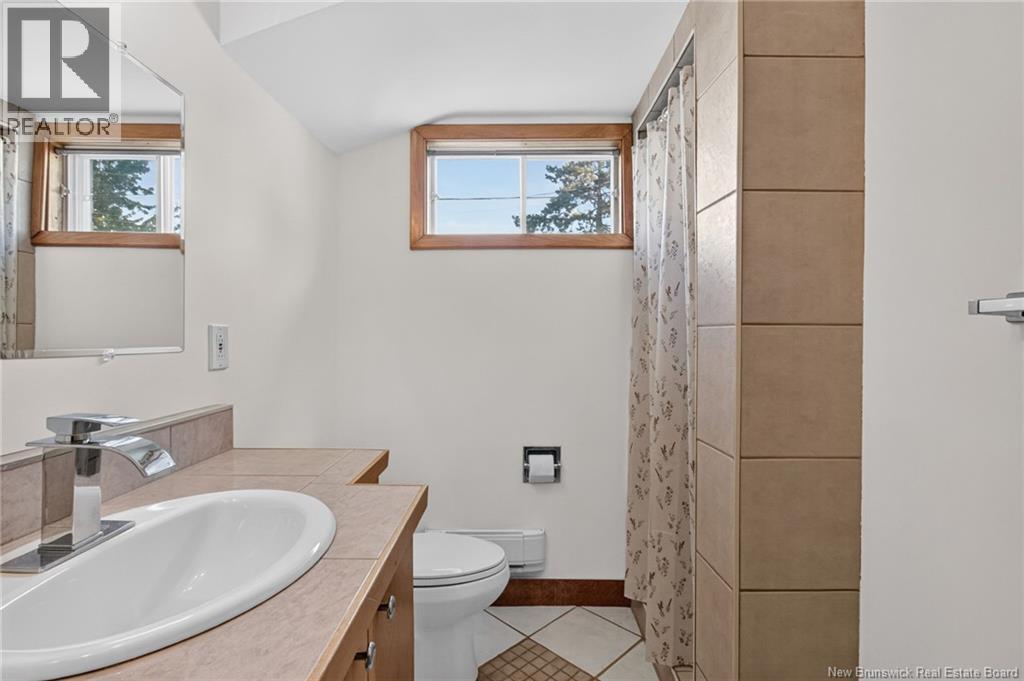 22 Ashburn Avenue - Image 46