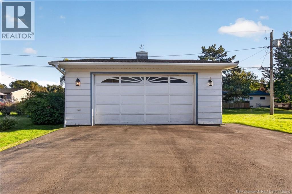 22 Ashburn Avenue - Image 48
